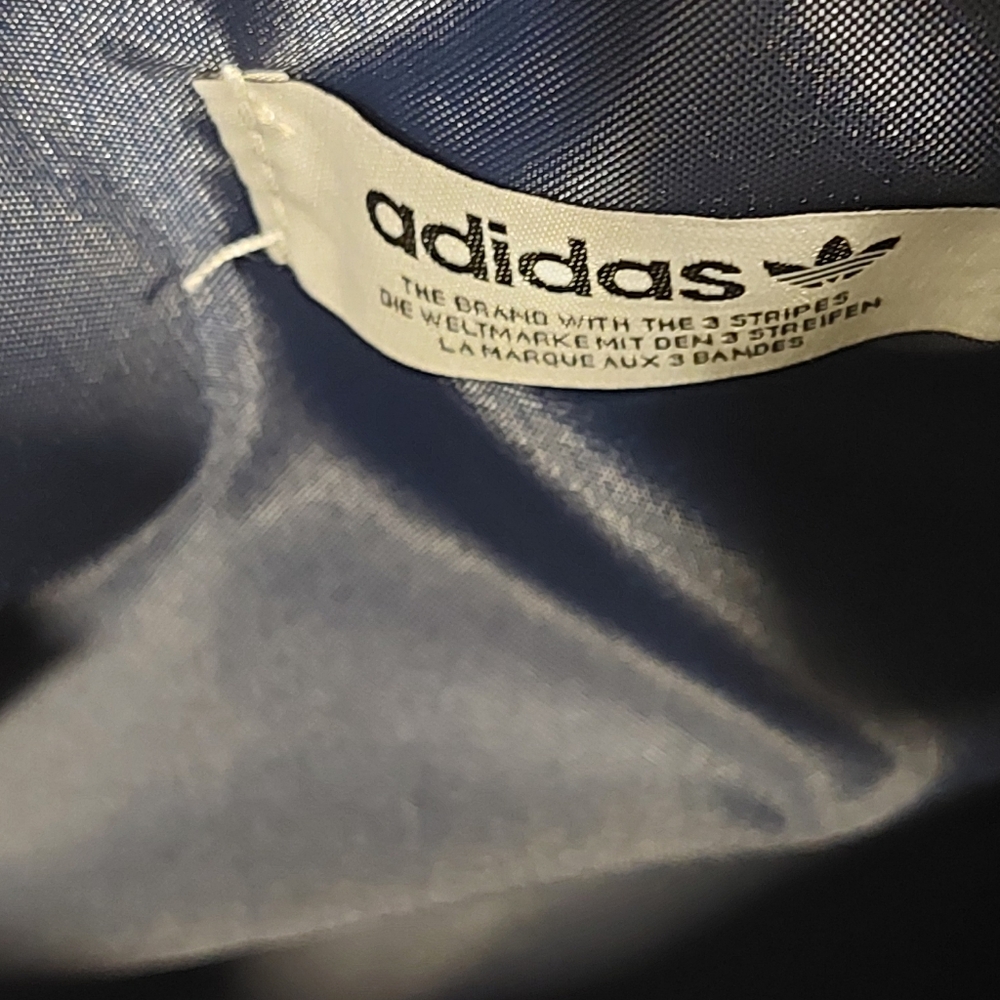 Adidas Dark blue Adidas shoulder bag with white logo. - Picture 7 of 8